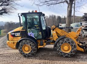 Caterpillar 906M