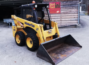 Komatsu SK 714