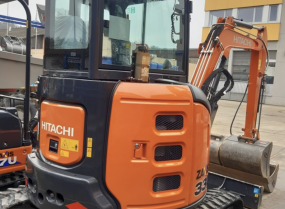 Hitachi ZX33U-5