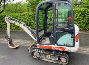 Bobcat 323