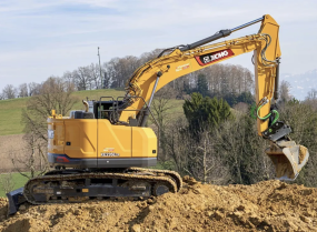 XCMG  XE235ECR